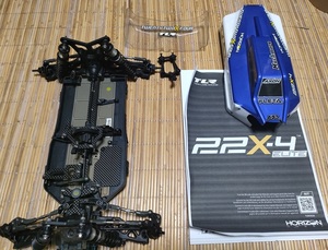 TLR 22X-4 ELITE 1/10 4WD ハイエンドバギー　チタンビス