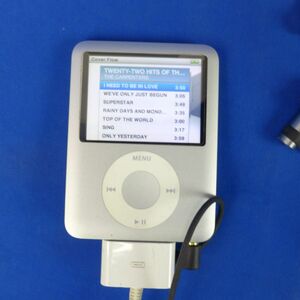 内S7923●Apple iPod nano 8GB シルバー A1236