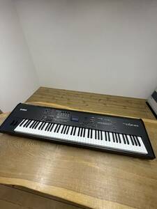 【再出品】１円スタート 訳アリ品 返品お断り　YAMAHA シンセサイザー　電子ピアノ　S90XS 中古品　専用ハードケース・取説付属