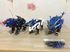 送料無料　当時物　ゾイド　シールドライガー　ブレードライガー　ワイルドライガー　セット　トミー TOMY ZOIDS RZ-007 RZ-028