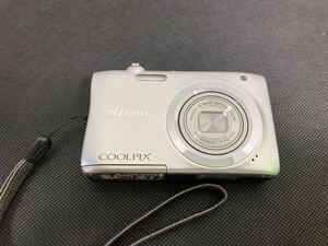 NIKON ニコン COOLPIX A100 デジカメ