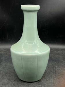 r6050638 中国美術 青磁　花瓶 時代物　花器 唐物 