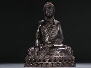 【瓏】老紫檀の木彫 釈迦牟尼坐像 清時代 極細工 手彫り 置物 擺件 中国古美術 蔵出