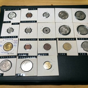 タイ銀貨と硬貨　総数18枚 古銭