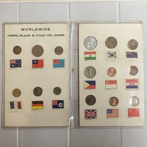 ■WORLDWIDE COINS,FLAG ＆ COAT OF ARMS　/中古品　世界のコイン　硬貨　15枚セット　Λ■