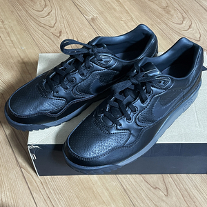 未使用品　AIR WILDWOOD ACG　26.5　黒　AO3116 003　ブラック　レザー　NIKE ワイルドウッド　アウトドア　エア　ナイキ　スニーカー