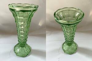 戦前のウランガラス/カットガラス器▼パフェグラス花瓶一輪挿し