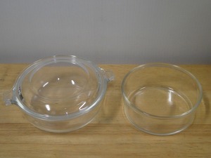 ●PYREX パイレックス 2点 蓋付 小さめキャセロール ケーキ型 Made in USA●