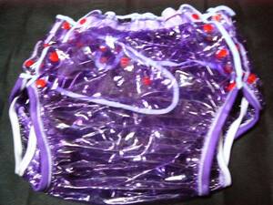 おむつカバー　塩化ビニール1枚物　Lサイズ　光沢あり　透ける紫　素敵　お客様が染めてくれました　世界に一つの創作　挑戦していく