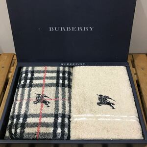 未使用 BURBERRY バーバリー ハンドタオル ２枚！