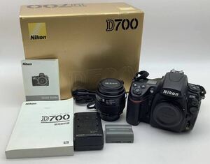 Nikon ニコン D700 デジタル一眼レフカメラ / レンズ AF NIKKOR 35-70mm 1:3.3-4.5 / 箱付 使用説明書 予備バッテリー 他 簡易動作確認済