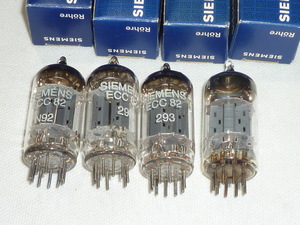 SIEMENS ECC82　（12AU7）　真空管　4本　現状　中古品