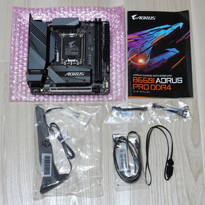 GIGABYTE B660I AORUS PRO DDR4 (rev. 1.x) INTEL用miniITXマザーボード