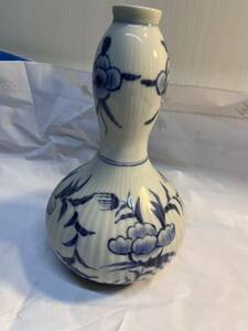 染付　砥部焼　栖山　瓢箪形花瓶 美術品　花器 壺 陶磁器 骨董品　縁起物　中国 古玩 花瓶