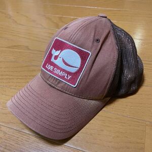 パタゴニア　リブ・シンプリー・トラッカー・ハット Live Simply Trucker HAT くじら クジラ 鯨　キャップ スタローン着用