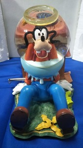 ディズニー Goofy スノーグローブ