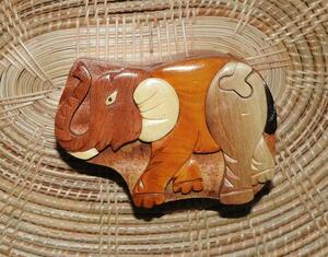 アジアン・タイ・象の組木細工のジュエリーBOX032-1 