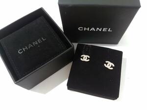 【美品】CHANEL シャネル A15V 2015年 定番 ココマーク ストーン付き スタッドピアス/保存袋 箱付/約0.8×1×1cm/アクセサリー/02SH041601