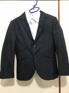 男の子 スーツ 110 ジャケット　シャツ　Sirmione 冠婚葬祭　卒業式　卒園式　110㎝　黒スーツ　ブラック　黒ジャケット　白シャツ　子供