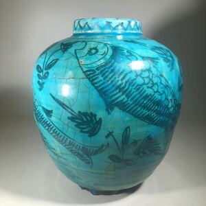 ペルシャ緑魚紋壺　箱付き　花瓶