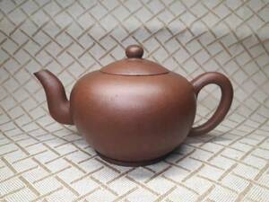 宜興窯　紫砂茶壺　在銘　煎茶道具 吉壺