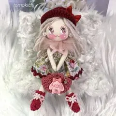 母の日❣️ドールチャーム　ハンドメイド　ピンクの瞳　垂れ耳うさちゃん付きバッグ