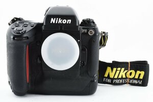 ◇◆ 完動美品 ニコン Nikon F5 一眼レフ 35mm フィルムカメラ ボディ ボデー ストラップ付 シリアル320 動作確認済 8341 ◆◇