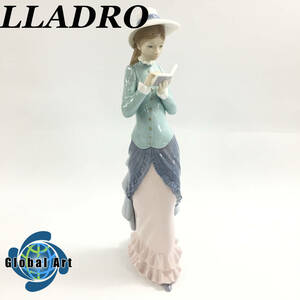 ★E04413【美品】LLADRO リヤドロ/フィギュリン/読書する貴婦人/高さ 約36.5㎝