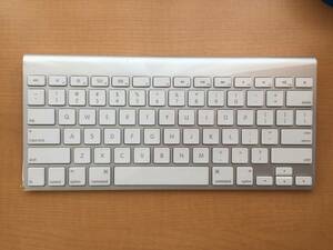 未使用品　Apple Wireless Keyboard (US) MC184LL/B ワイヤレスキーボード