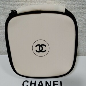 CHANEL ノベルティ シャネル ポーチ スクエア