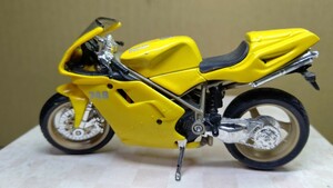 スケール 1/18 DUCATI 748 ！ 世界の名バイクコレクション！ Maist