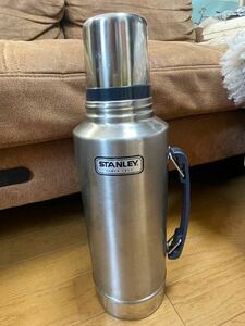 STANLEY スタンレー 水筒 保温 保冷 1.9L シルバー ステンレス ボトル