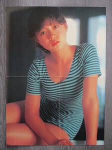 中森明菜●当時物①雑誌付録ポスター