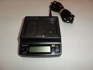 即決・ＳＯＮＹ　　ＡＣ－ＳＱ９５０　　充電器　　②