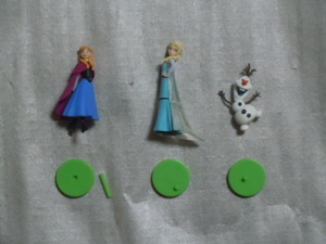 チョコエッグ　ディズニーキャラクター4　アナと雪の女王 アナ　オラフ ・5　エルサ　３個　中古品　説明書なし