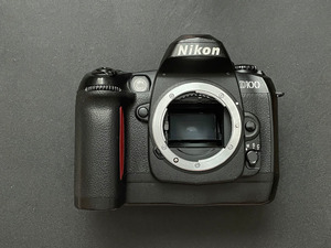 【光学IR-95赤外改造】Nikon D100 ⑧ 光学（ガラス質）IR-95赤外フィルター換装改造機