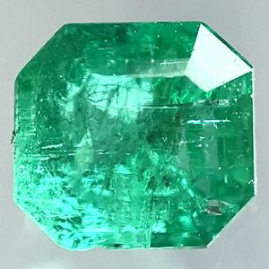 (天然エメラルド0.390ct)a約4.3×4.0mmソーティング付 ルース 裸石 宝石 ジュエリーjewerly emerald i