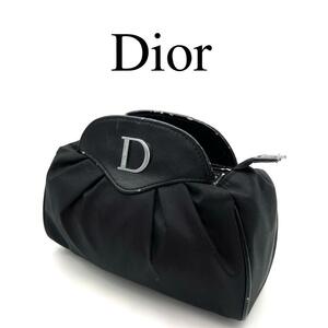 Dior Beauty ディオール ポーチ ロゴプレート ビッグロゴ ロゴ金具
