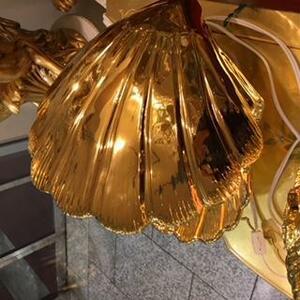 イタリア輸入　アンティーク調ゴージャスゴールド色シェルランプ１灯　ゴールド色貝殻のランプ　1灯ナイトランプ