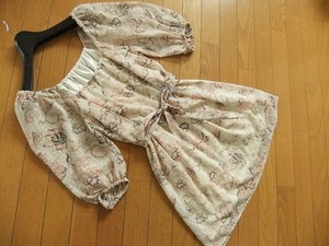 ★美品*FREES PHRASE　フリーズショップ*花柄シフォン*ワンピース*M