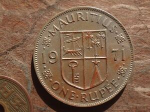 モーリシャス　1Rupee　白銅　1971年　KM#35.1　(30.1mm, 11.4g)