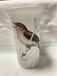 未使用（箱なし）花瓶 （GREAT REED WARBLER オオヨシキリ) HOYA CHINA MADEIN JAPAN（サイズ約　高さ20、3cm上直径12、5cm