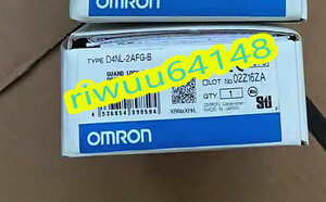 【保証付き】【送料無料】★新品！　OMRON/オムロン　D4NL-2AFG-B 　小形電磁ロック セーフティドアスイッチ