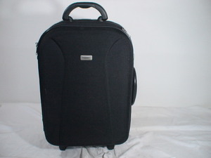 1865　PARTNER 黒色　スーツケース　キャリケース　旅行用　ビジネストラベルバック