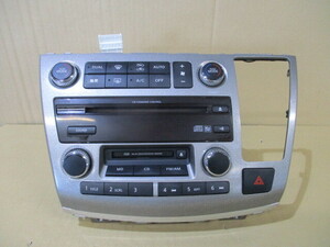 ニッサン エルグランド E51 純正 オーディオ CD MD 281A2WL600 B9 0555 J