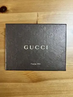 GUCCI 箱のみ　小物