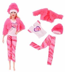 モコモコジャケット・Tシャツ・パンツ・帽子リカちゃん・バービー・お人形さん用　人形 洋服 ドール 