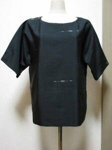 ハンドメイド　着物リメイク・ブラウス黒①/和服　手作り　絹　シルク　レトロ　ブラック　和風