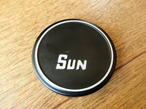 Sun サン　金属製 レンズ キャップ　メタル