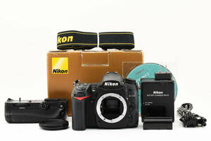 【良級】 Nikon D7000 デジタル一眼レフ デジタルカメラ ボディ 本体 シャッター回数20,048回 マルチパワーバッテリーパック 元箱等 #5595